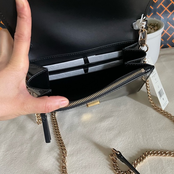 NWT , tory burch Emerson patent chain wallet ( black) - Picture 7 of 13